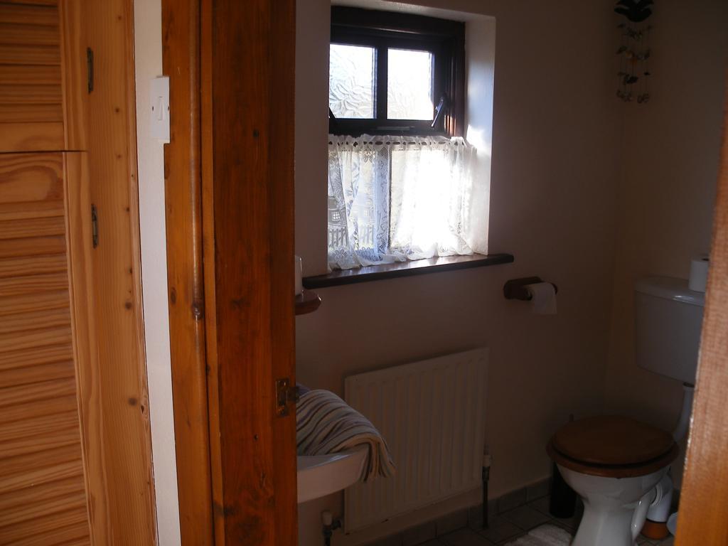 Doolin Cottage Accommodation Ngoại thất bức ảnh